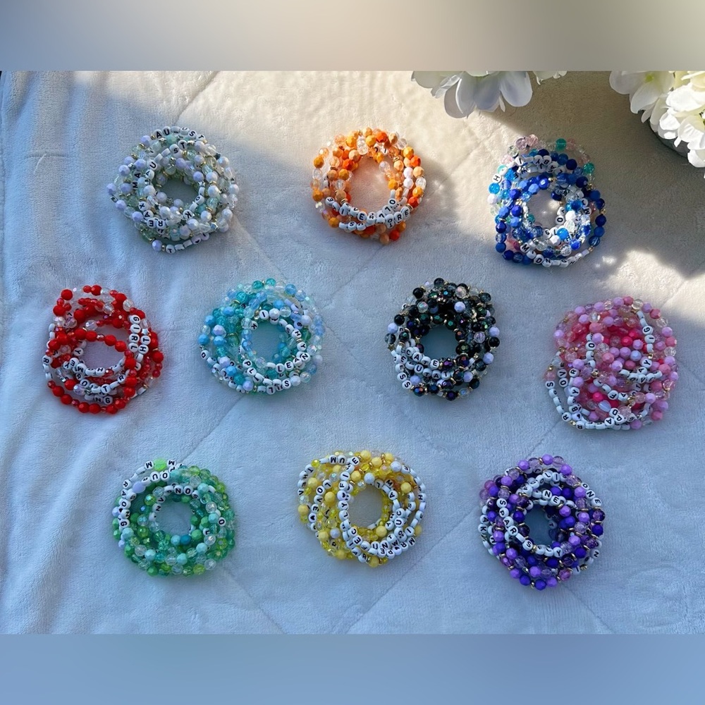 5 Pack - Taylor Swift The Eras Tour Friendship Bracelets Handmade